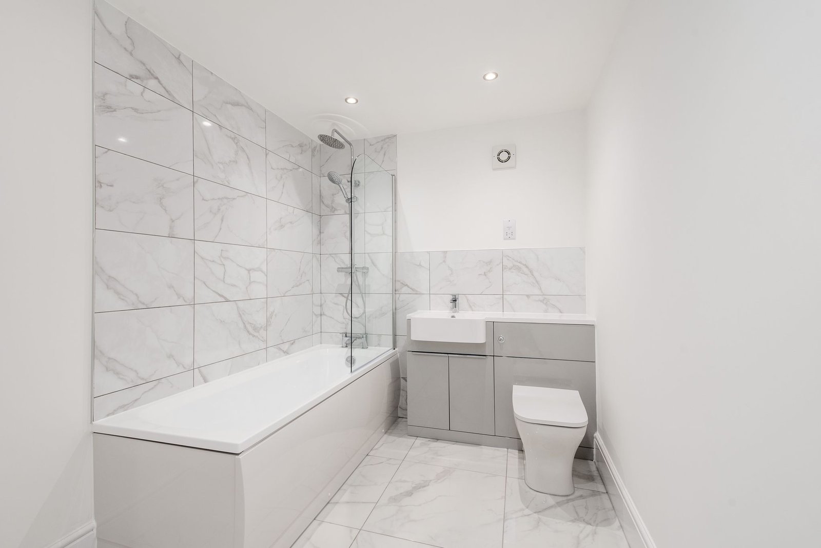 New Wellington Street - MillHill - Blackburn New build - new homes - 3 bed townhouses 